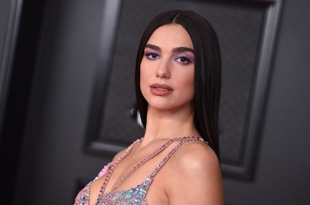 Dua Lipa Accused Of Stealing \\\Levitating\\\ From Artikal Sound System:  Compare